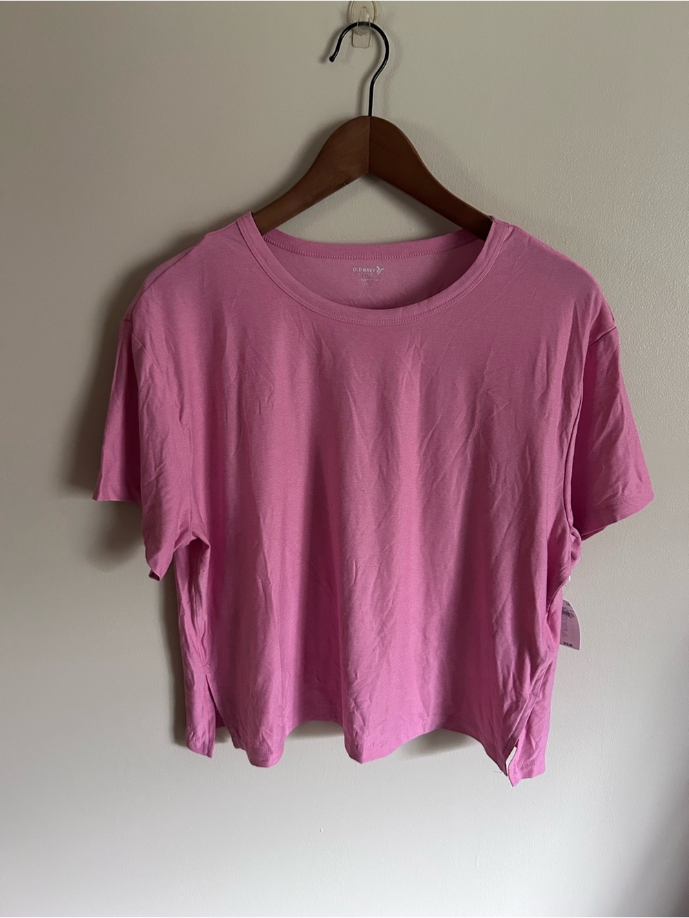 Old Navy Active | NEW! Cloud motion pink tee